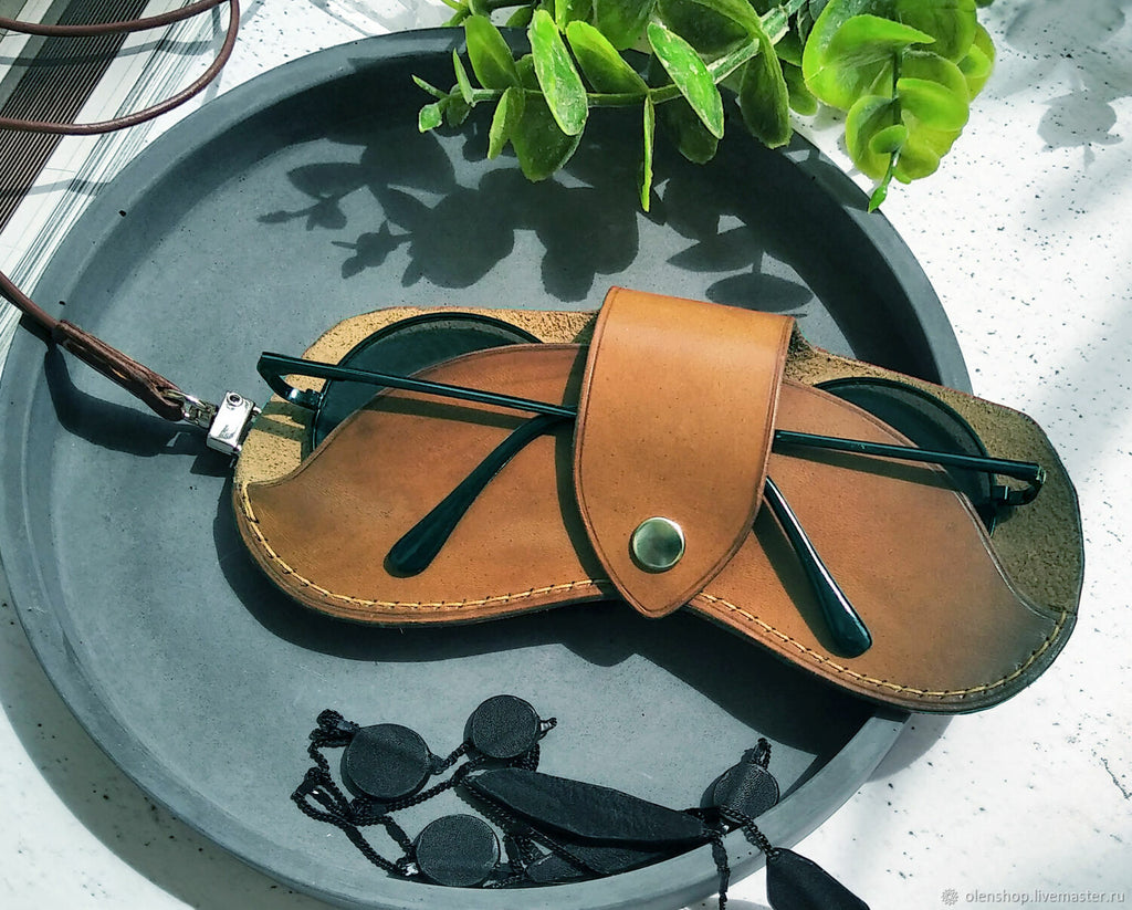Boston Leathers - Eye glass case