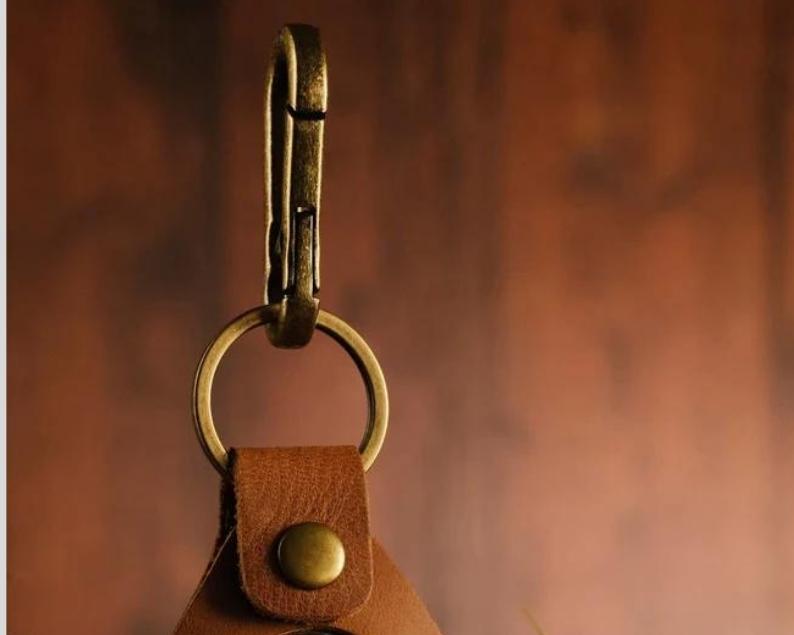 apple airtag case - Boston Leathers