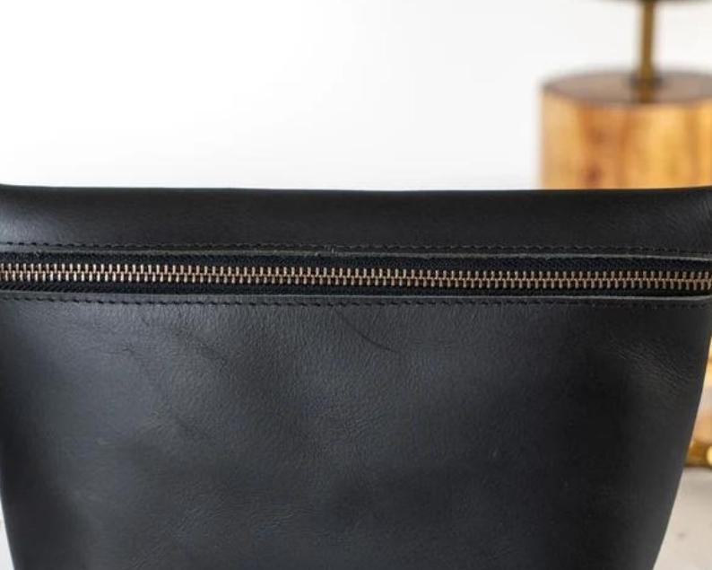 travel bags for cosmetics - Boston Leathers