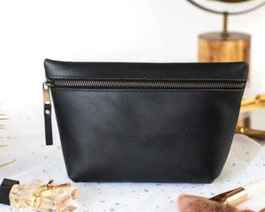 travel bags for cosmetics - Boston Leathers